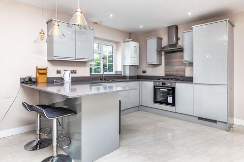 4 bedroom semi-detached house to rent, Blays Lane, Egham TW20