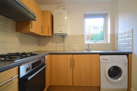 2 bedroom house to rent, Dalton Street, St Albans