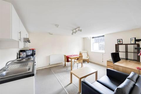 Studio to rent, North Road West, Devon PL1