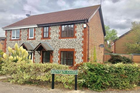 2 bedroom semi-detached house to rent, Bunyan Close, Norwich NR7