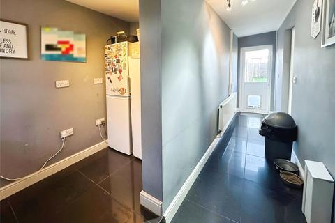 5 Bealeys Avenue, Wednesfield, Wolverhampton, WV11 1EE