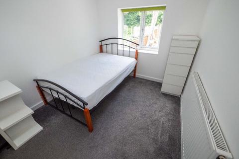 7 bedroom house share to rent, Birmingham B29