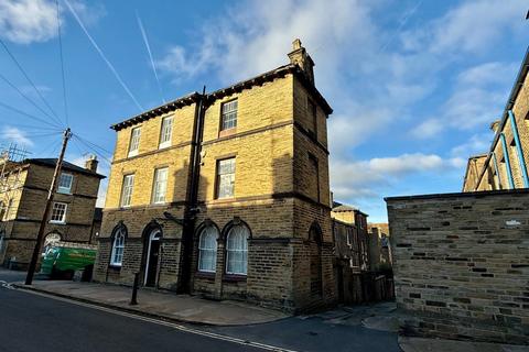 2 bedroom terraced house for sale, Caroline Street, Shipley BD18