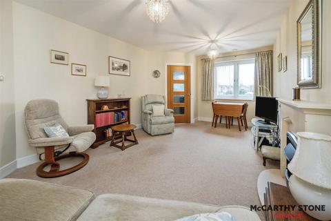 2 bedroom apartment for sale, Salmon Court, Stratford Road, Wellesbourne, Warwick