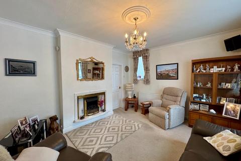 2 bedroom semi-detached bungalow for sale, Middlesex Avenue, Burnley