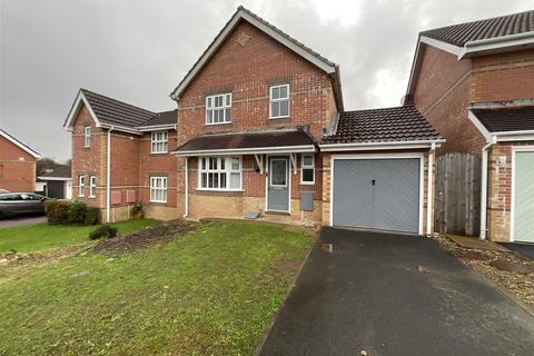 4 bedroom detached house for sale, Maes Ty Gwyn, Llangennech, Llanelli