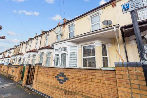 3 bedroom terraced house for sale, Halley Road, Manor Park, E12