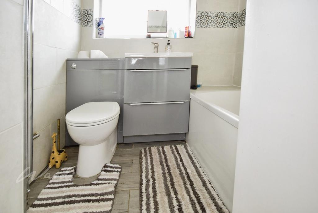 Beacon bathroom