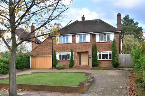 4 bedroom detached house for sale, Stone Road Bromley BR2