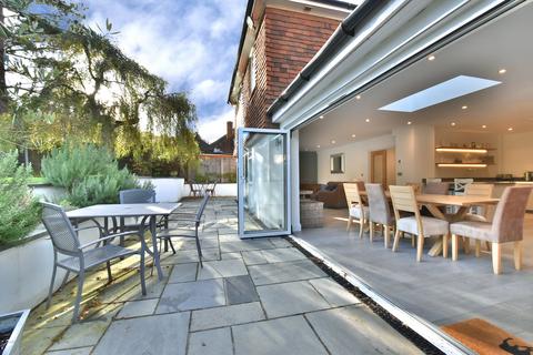 4 bedroom detached house for sale, Stone Road Bromley BR2