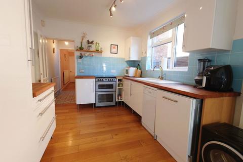59 Queens Walk, Peterborough, PE2 9AN