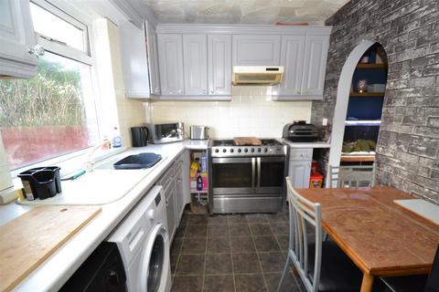 2 bedroom semi-detached house for sale, Laverhills, Hightown, Liversedge