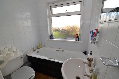 2 bedroom semi-detached house for sale, Laverhills, Hightown, Liversedge