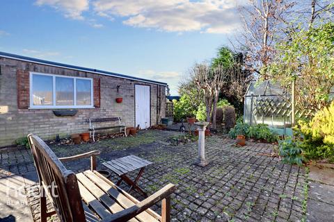 2 bedroom semi-detached bungalow for sale, Gloucester Crescent, Wigston