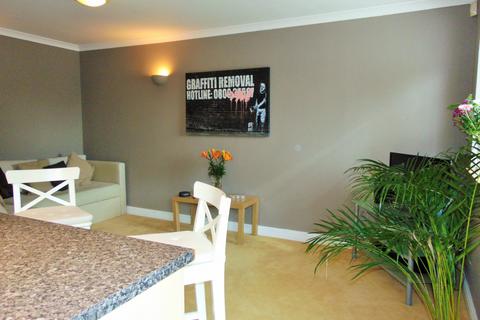 1 bedroom flat to rent, Marine Point Apartments, Burton Waters, Lincoln