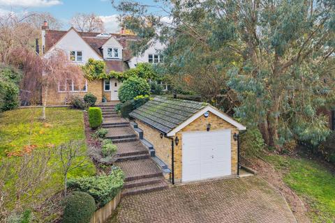 46 Kings Road, Chalfont St Giles, HP8 4HP