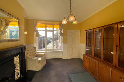 3 bedroom semi-detached house to rent, Sutton Coldfield B75