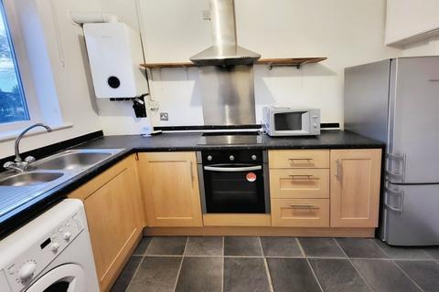 2 bedroom flat to rent, The Homestead, Ashton Lane, Sale, Cheshire, M33