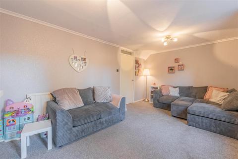 3 bedroom end of terrace house for sale, Bredon Road, Stourbridge