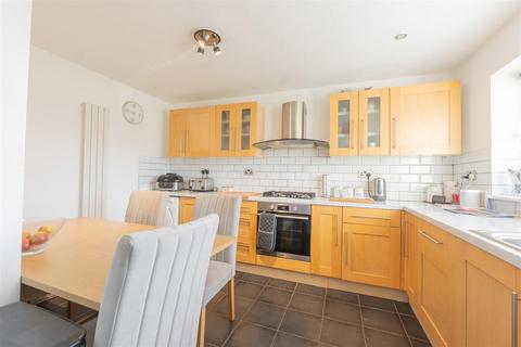 3 bedroom end of terrace house for sale, Bredon Road, Stourbridge