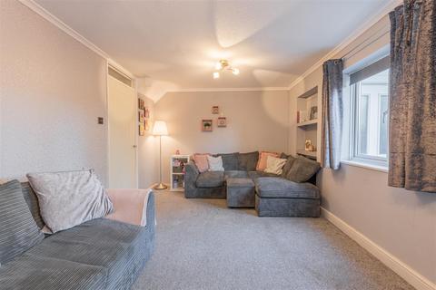 3 bedroom end of terrace house for sale, Bredon Road, Stourbridge