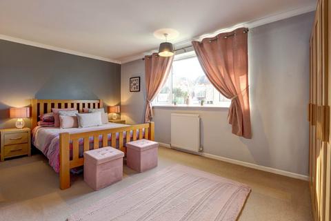 3 bedroom end of terrace house for sale, Fishers Close, Blandford Forum