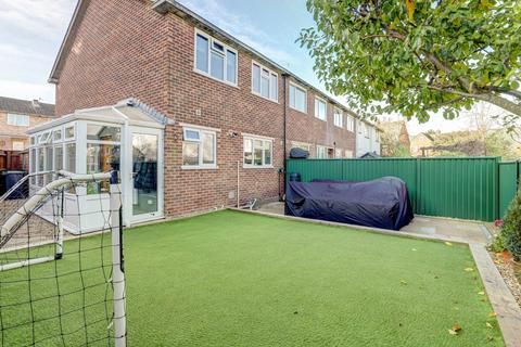 3 bedroom end of terrace house for sale, Fishers Close, Blandford Forum