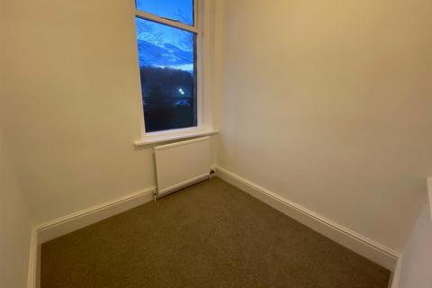 2 bedroom terraced house to rent, New Mill Road, Brockholes, Holmfirth