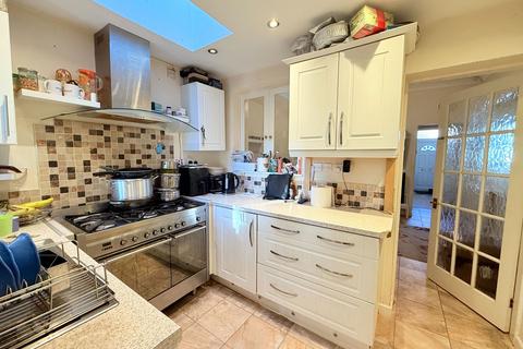 22 Blundell Road, Birmingham, B11 3NB