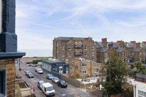 2 bedroom flat for sale, 5 Godwin Road, Margate, CT9