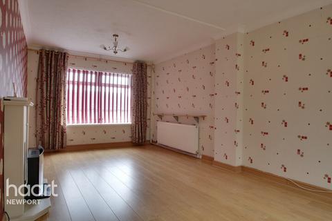 3 bedroom terraced house for sale, Parry Drive, Newport