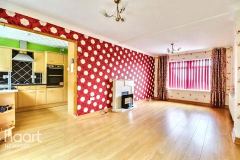 3 bedroom terraced house for sale, Parry Drive, Newport