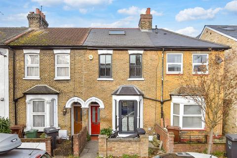 2 bedroom terraced house for sale, Gloucester Road, Walthamstow