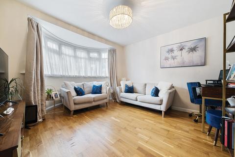 3 bedroom semi-detached house for sale, Copthorne Avenue, Bromley