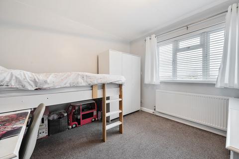 23 Copthorne Avenue, Bromley, BR2 8NW