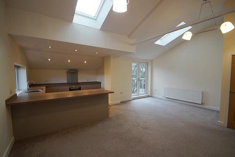 3 bedroom apartment to rent, Arthurs Lane, Greenfield OL3