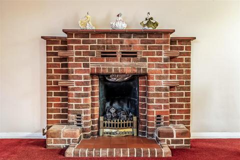 9 Cheyham Gardens, Cheam, Sutton, SM2 7NH