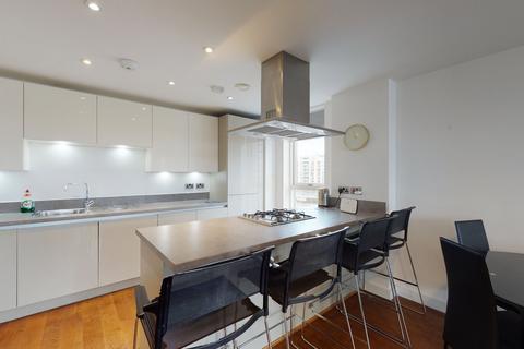 3 bedroom apartment to rent, Norman Road, London, SE10