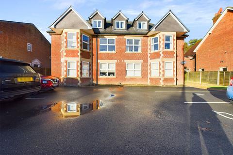 2 bedroom apartment for sale, York Road, Broadstone, Dorset, BH18