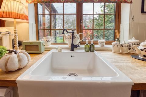 Hansley Cross Farm Cheadle Road, Alton, Stoke-on-trent, ST10 4DH