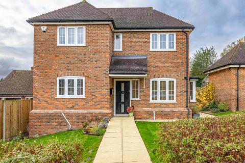 4 bedroom detached house for sale, Chaucer Mews, Upper Harbledown, CT2