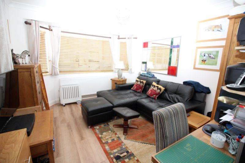 Annexe lounge