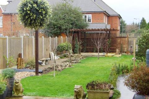 undefined, Queens Road, Egham, Surrey , TW20
