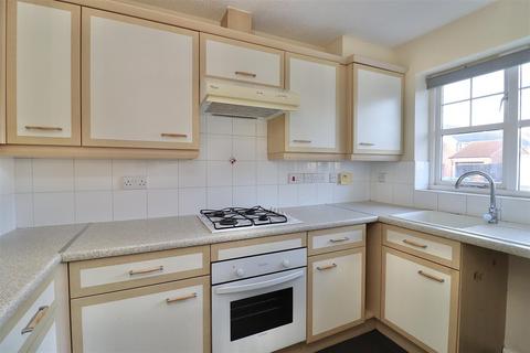 2 bedroom terraced house for sale, Thurlow Avenue, Pocklington, York