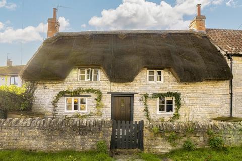 2 bedroom cottage for sale, Butleigh, Nr. Glastonbury