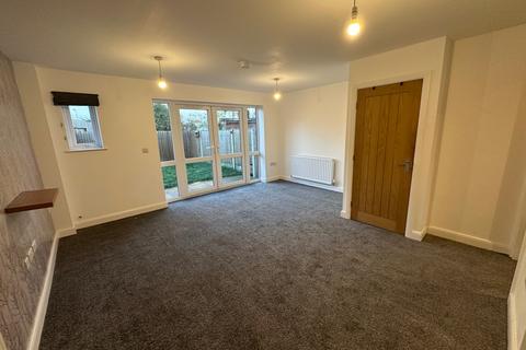 3 bedroom detached house to rent, GREENHILL LANE RIDDINGS