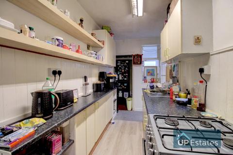76 Arch Road, Coventry, CV2 5AB