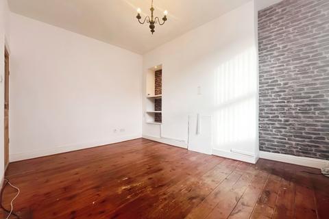 2 bedroom flat to rent, Mozart Street, South Shields