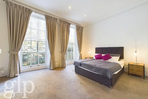 3 bedroom maisonette to rent, Connaught Street, Hyde Park, W2