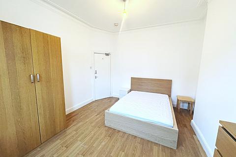 1 bedroom in a house share to rent, Werndee Road, South Norwood, SE25